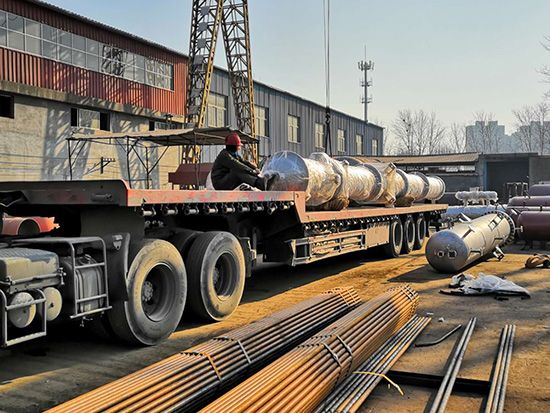 管殼式換熱器主要有哪幾種結構？各有何特點？